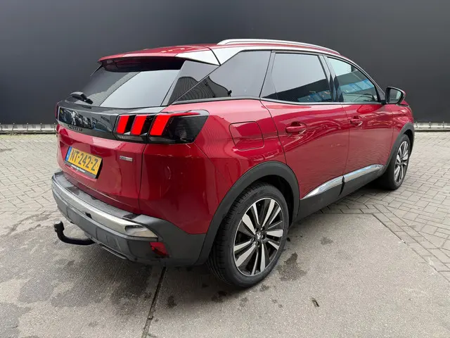 Peugeot 3008 1.2 PureTech Allure 2017 Benzine 11