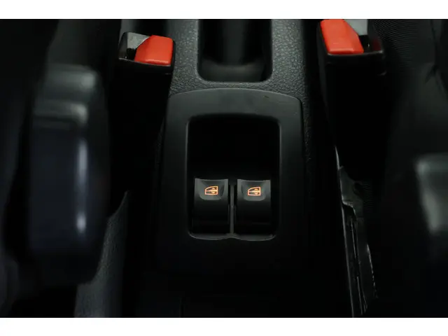 Dacia Sandero Stepway 0.9 TCe Lauréate 2013 Benzine 18