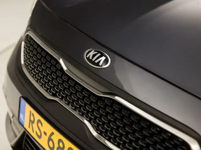 Kia Niro 1.6 GDi Hybrid Sport 2018 Hybride Benzine 34