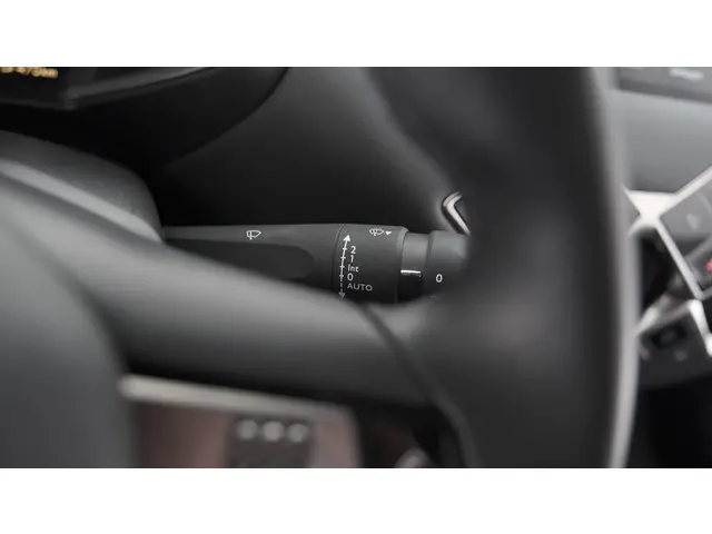 DS DS 3 Crossback PureTech 100 Montmartre 2022 Benzine 23