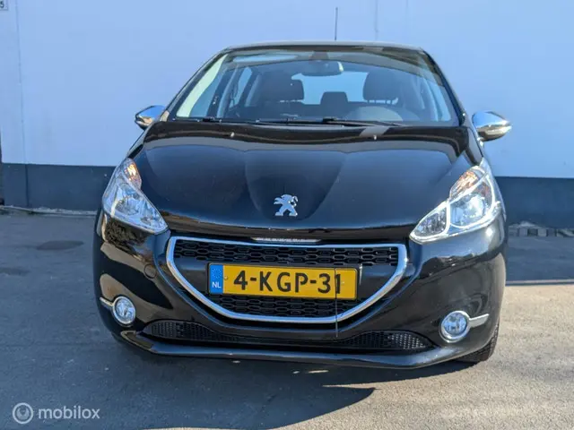 Peugeot 208 1.2 VTi Urban Soul 2013 Benzine 6