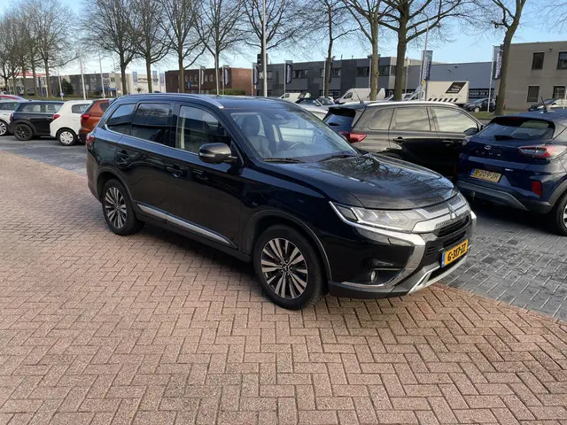 Mitsubishi Outlander 2.0 2WD Limited+ 2019 Benzine 12
