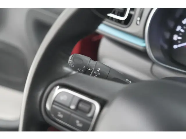 Citroën C3 PureTech 82 Shine 2020 Benzine 36