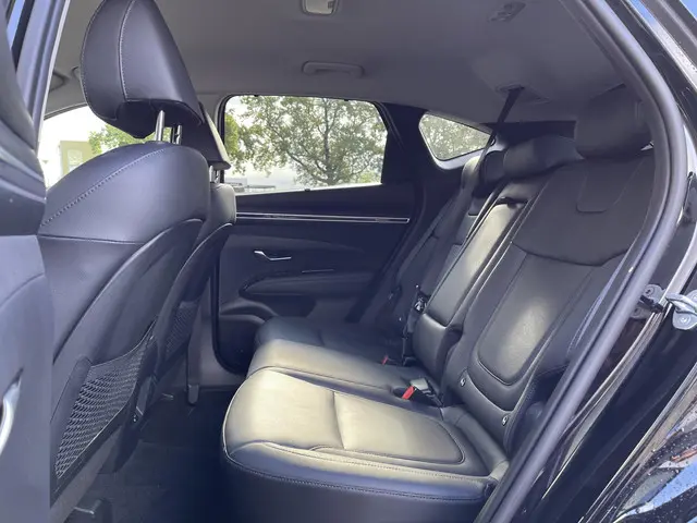 Hyundai Tucson 1.6 T-GDI MHEV Premium 2023 Benzine 11