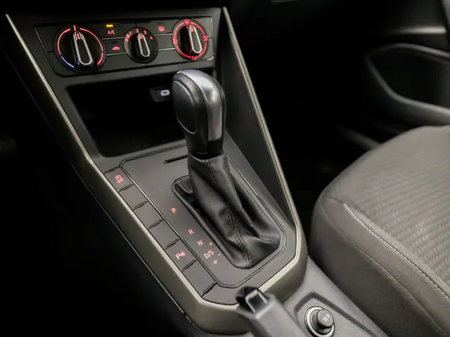 Volkswagen Polo 1.0 TSI Sportline 2021 Benzine 10