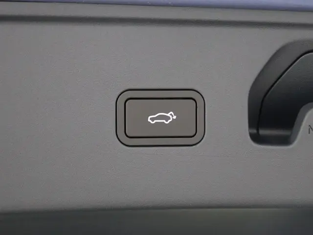 Lynk & Co 02 More 66 kWh 2025 Elektrisch 12