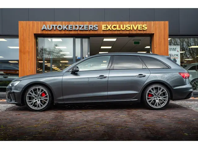 Audi A4 Avant 45 TFSI quattro edition one 2020 Benzine 3