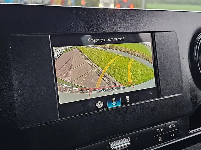 Mercedes-Benz Sprinter 211 2019 Diesel 18