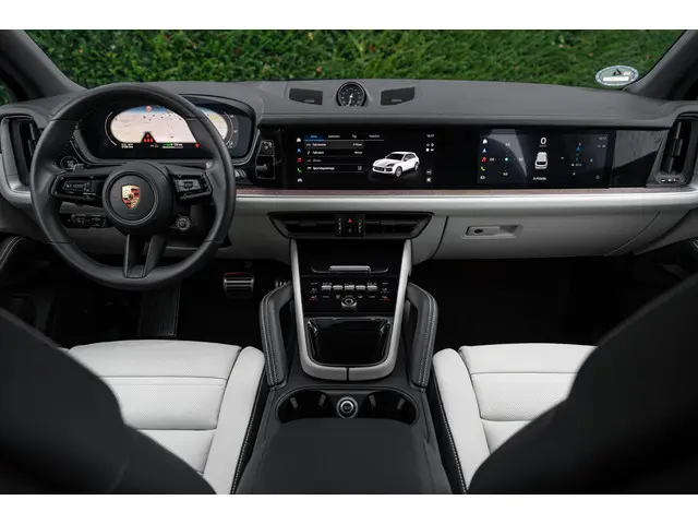 Porsche Cayenne S E-Hybrid 2024 Hybride Benzine 11
