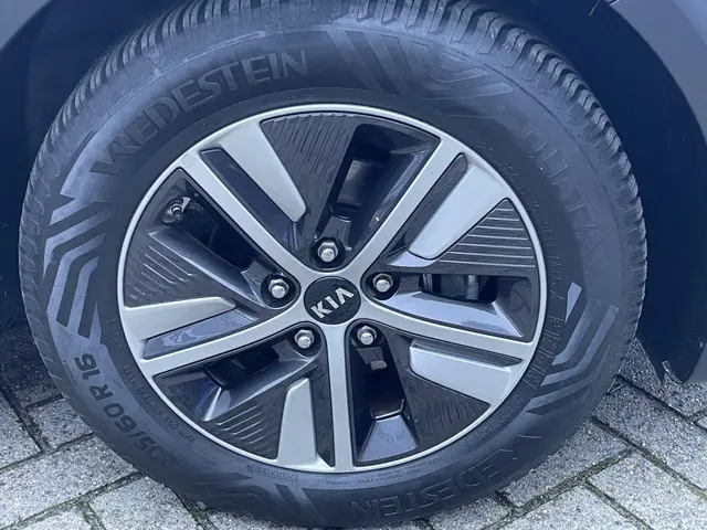 Kia Niro 1.6 GDi Hybrid DynamicLine 2019 Hybride Benzine 5