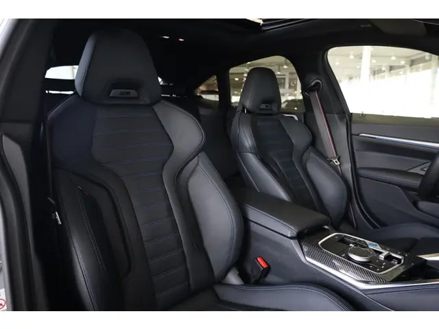 BMW i4 eDrive40 2023 Elektrisch 8