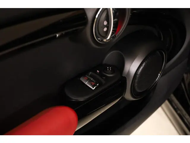 MINI Cooper Mini 2.0 John Works Chili 2020 Benzine 34