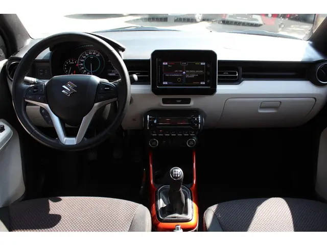 Suzuki Ignis 1.2 Stijl Smart Hybrid 2018 Benzine 16