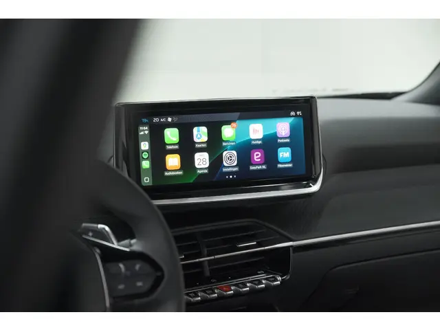 Peugeot 2008 1.2 Hybrid 145 Allure 2025 Hybride Benzine 60