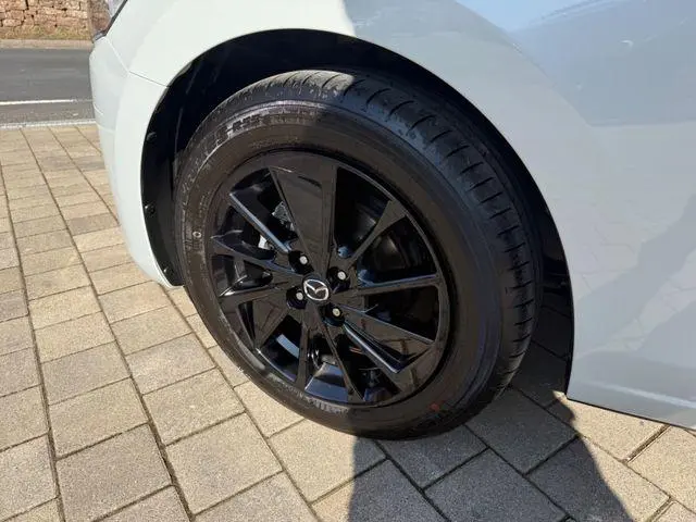 Mazda 2 Hybrid e-SkyActiv-G 90 6MT Homura 2024 Benzine 17