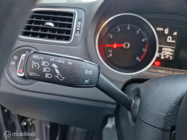 Volkswagen Polo 1.2 TSI Comfortline 2017 Benzine 19