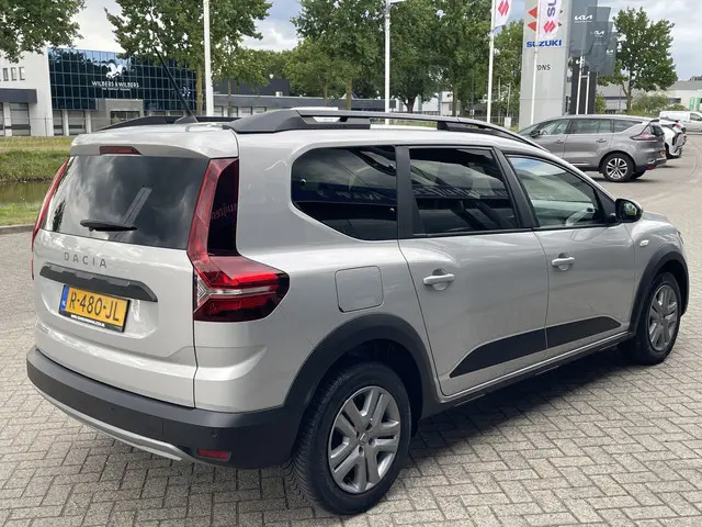 Dacia Jogger 1.0 TCe Comfort 7p. 2022 Benzine 8