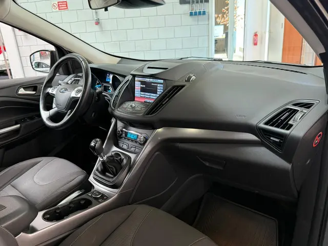 Ford Kuga 1.5 Titanium 1 JAAR BOVAG GARANTIE 2016 Benzine 16