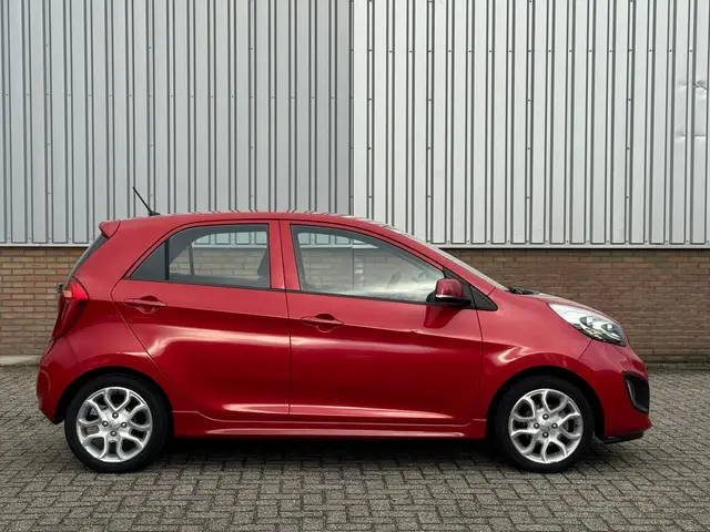 Kia Picanto 1.0 CVVT Comfort Pack Airco/ Led 2012 Benzine 7