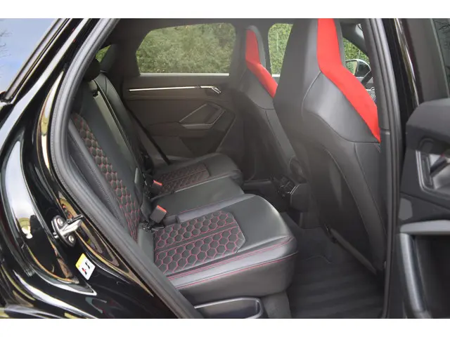 Audi RSQ3 Sportback 2022 Benzine 13