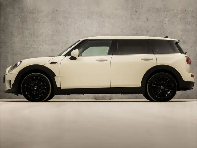 MINI Clubman Mini 1.5 One Pepper Sport 2017 Benzine 2