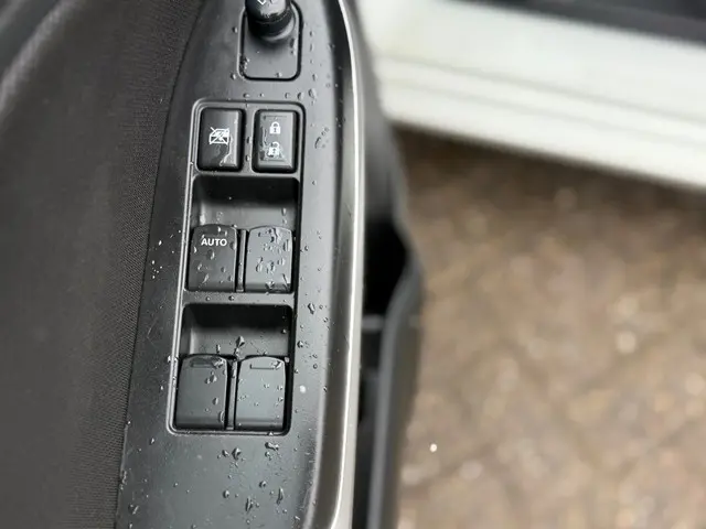 Suzuki Baleno 1.0 Boosterjet High Executive 2016 Benzine 6