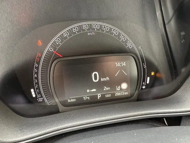 Toyota Aygo X 1.0 VVT-i S-CVT Play 2023 Benzine 4