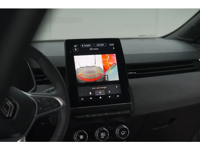 Renault Clio TCe 90 GPF techno 2024 Benzine 64