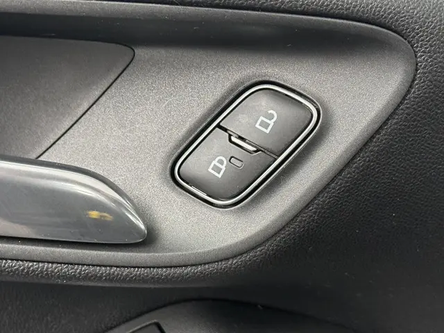 Ford Fiesta 1.0 EcoBoost ST-Line 2019 Benzine 27
