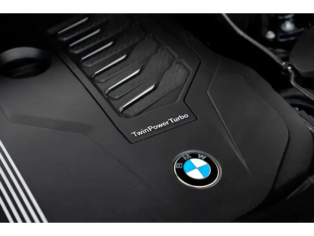 BMW X5 XDrive40i High Executive 2020 Benzine 54