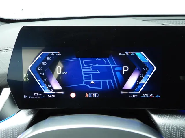 BMW X2 sDrive20i 2025 Benzine 12