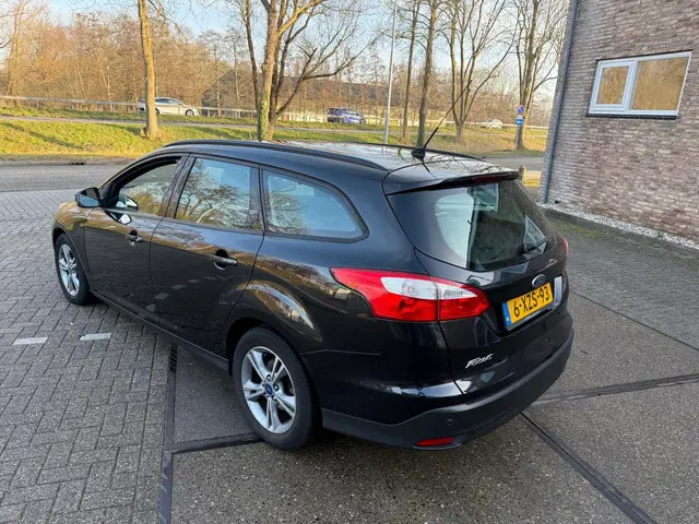 Ford Focus Wagon 1.0 EcoBoost Edition 2014 Benzine 17