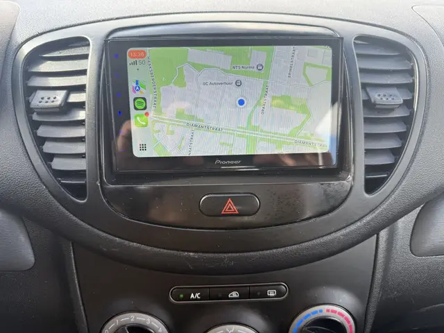 Hyundai i10 1.0 i-Drive Cool*KOPPELINGNIEUW* 2014 Benzine 8