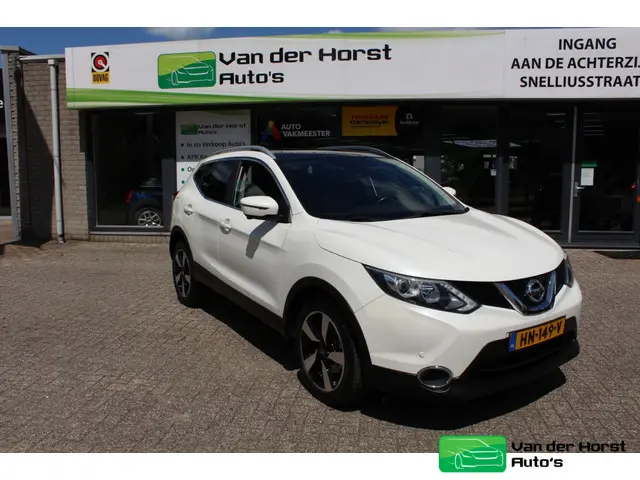 Nissan QASHQAI 1.2 Connect Edition 2015 Benzine