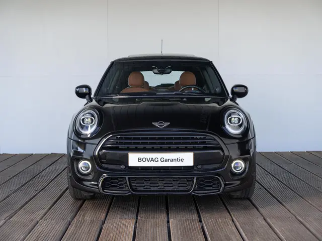 MINI 3-Deurs Cooper 2021 Benzine 3