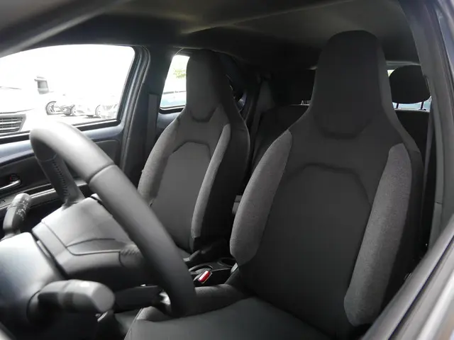 Toyota Aygo X 1.0 VVT-i MT Play 2024 Benzine 10