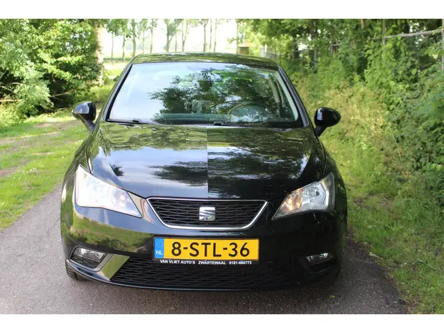 SEAT Ibiza 1.2 TSI Chill Out plus 2013 Benzine 8