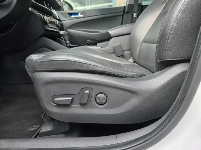 Hyundai Tucson 1.6 T-GDI Premium AUT/trekhaak 2019 Benzine 13