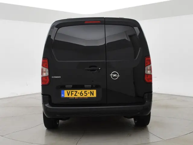 Opel Combo 1.5D 130 PK AUT. INNOVATION 2020 Diesel 8