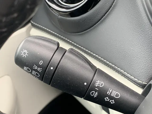 Renault Captur 1.2 TCe Initiale Paris 2018 Benzine 34