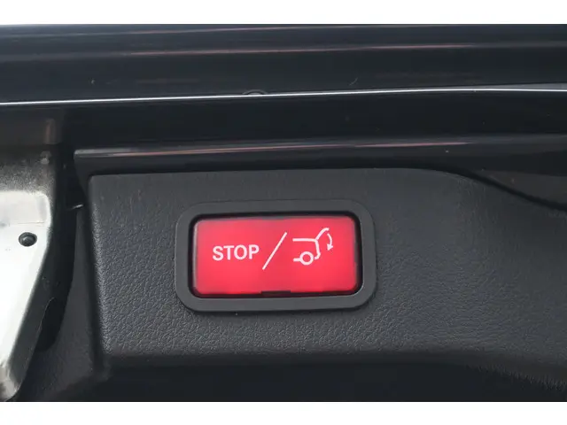 Mercedes-Benz V-Klasse 300d AMG L2 DC 2024 Diesel 18