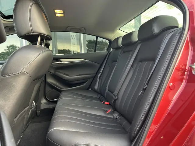 Mazda 6 2.0 SkyActiv-G 165 Signature 2021 Benzine 7