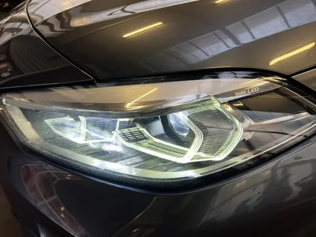 BMW 1 Serie 118i Business Edition Plus 2021 Benzine 14