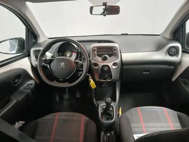 Peugeot 108 1.0 e-VTi Active - Airco - Schade 2016 Benzine 12