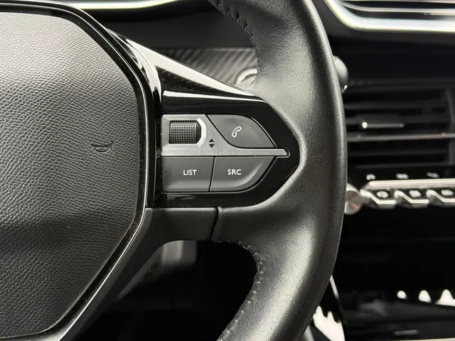 Peugeot e-208 EV Aut. Allure 50 kWh 2020 Elektrisch 19