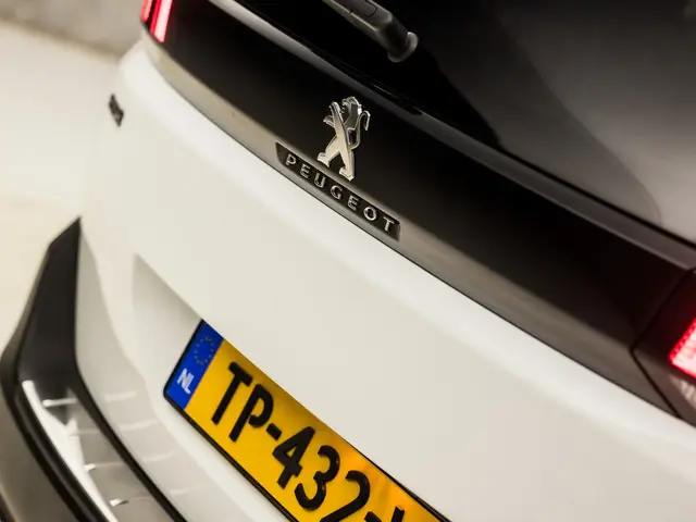 Peugeot 5008 1.2 PureTech GT-Line Deluxe 2018 Benzine 36