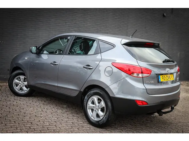 Hyundai ix35 1.6i GDI Dynamic 2013 Benzine 13