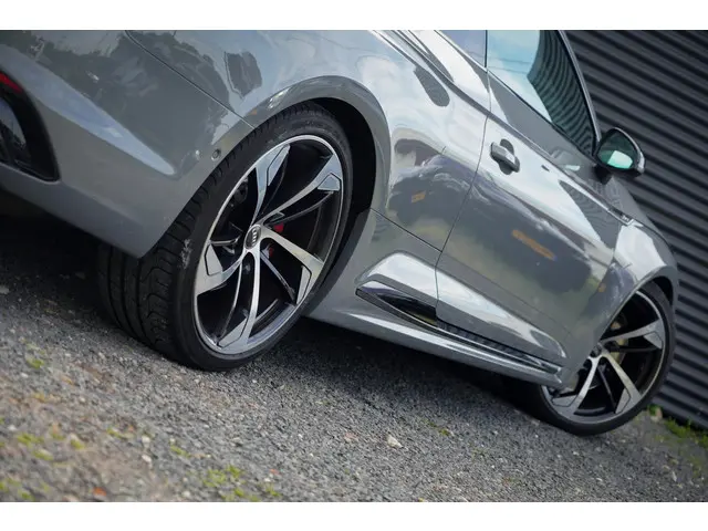 Audi RS5 Coupé 2.9 TFSI A5 quattro 2017 Benzine 54