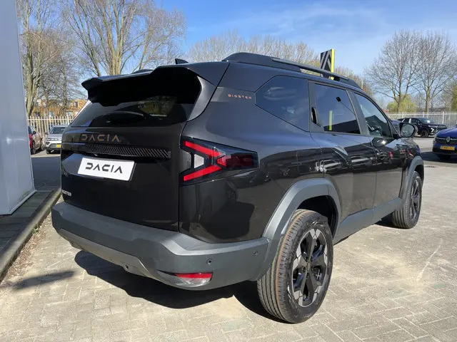 Dacia Bigster 1.2 Mild Hybrid 140 Extreme 2025 Benzine 2