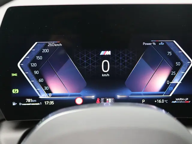 BMW 1 Serie 120 2026 Benzine 17